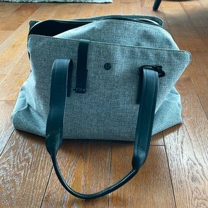 Lululemon duffle bag